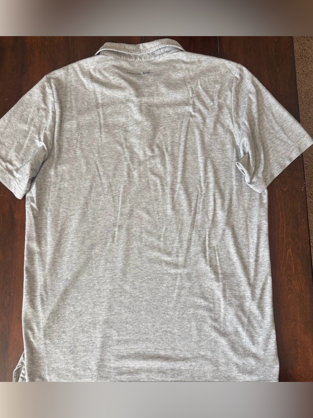 TravisMathew Gray Performance Polo Mens Large Business Casual Golf Shirt - Picture 4 of 7